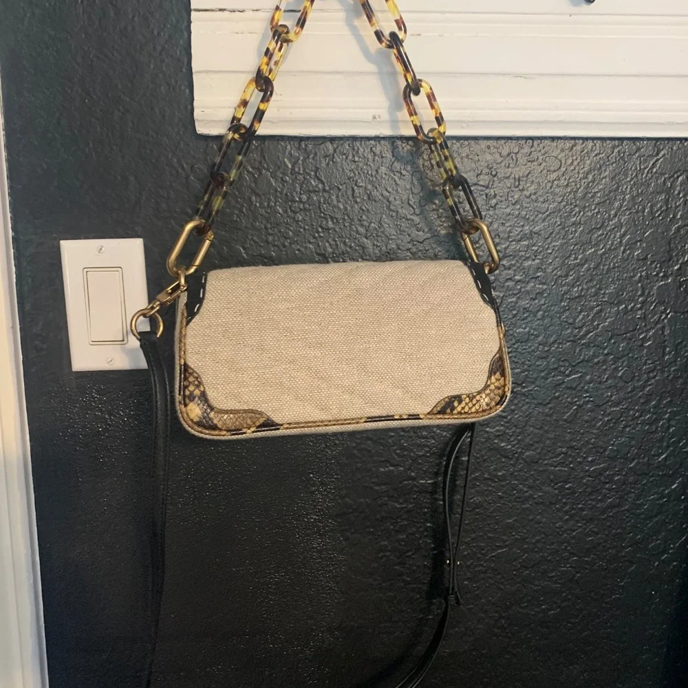 Tory Burch tortoise shell hand bag with strap in new condition - Picture 3 of 16